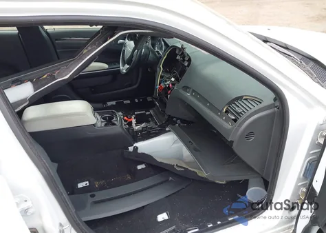 2021 Chrysler 300 300S z USA, uszkodzony, nr VIN 2C3CCABG6MH634312